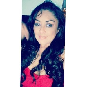 Meet your Posher, Veronica